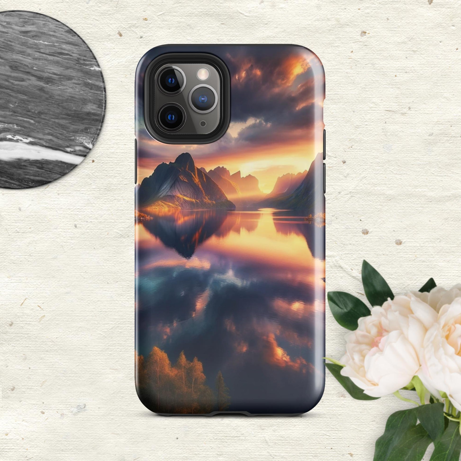 The Hologram Hook Up Glossy / iPhone 11 Pro Rivers of Reflection Tough Case for iPhone®